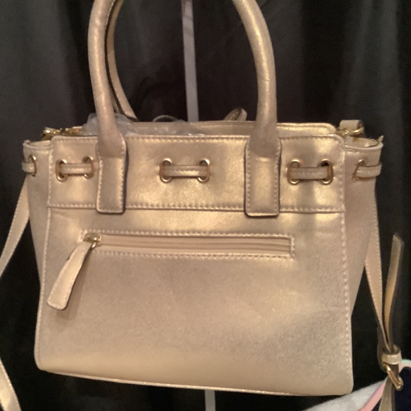 NWT Liz Claiborne Gold shimmery crossbody bow satchel - Picture 3 of 12